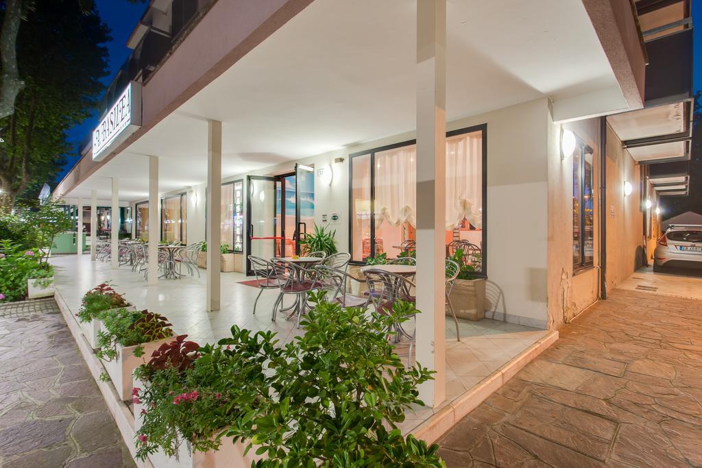 Hotel Basilea Bellaria-Igea Marina Eksteriør bilde